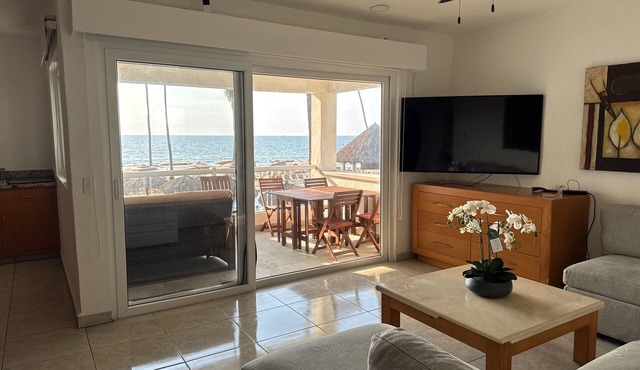 Awake to the Sea - Private beachfront apartment - Nuevo Vallarta