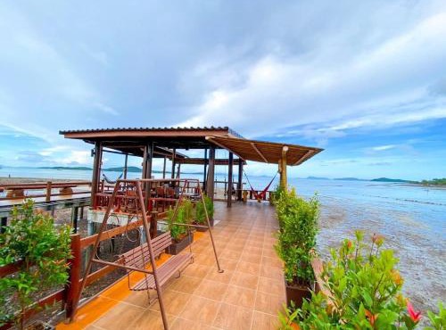 Baan Purada in Ko Lanta