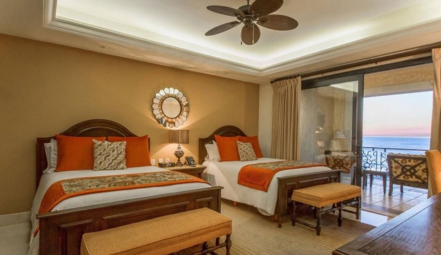 Beautiful 5th Floor 3-Bedroom Penthouse at Grand Solmar