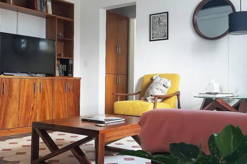 Casa Branca -Great design, unbeatable location- in Guadalajara