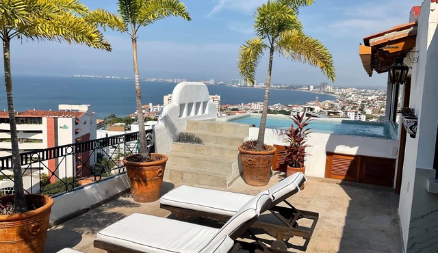 Casa Ventana: Luxury Penthouse.