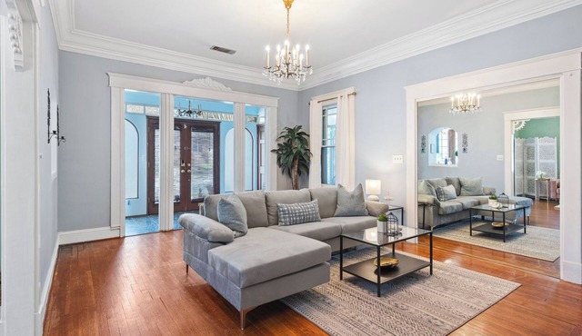 Charming Vintage 1BR, 1BA Apartment in Midtown @Piedmont Park. in Atlanta