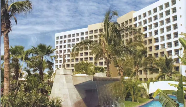 Cozy 1-bedroom Suite with fitness room, AC in charming Nuevo Vallarta