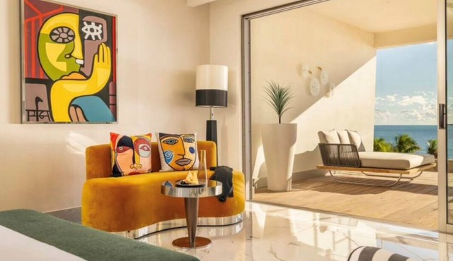 Delightful 1-bedroom corner suite north Puerto Vallarta