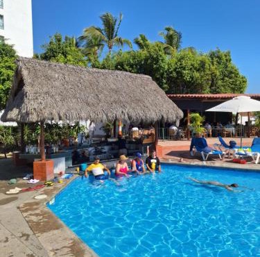 Depa en planta baja con alberca