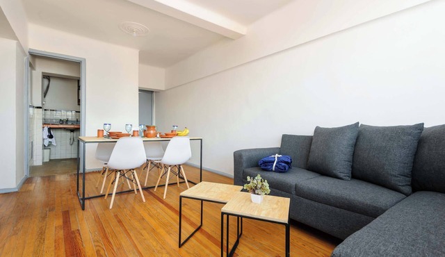 Edificio Aurora – Timeless Views in the Historic Center in Centro
