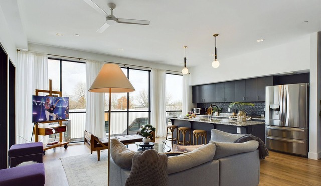 Fox Hollow - 2 New Homes - Downtown Views in Nashville