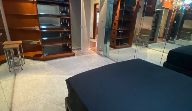 Habitación privada a unos pasos del estadio banorte