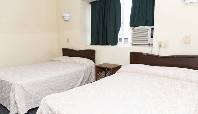 Hotel Santillana