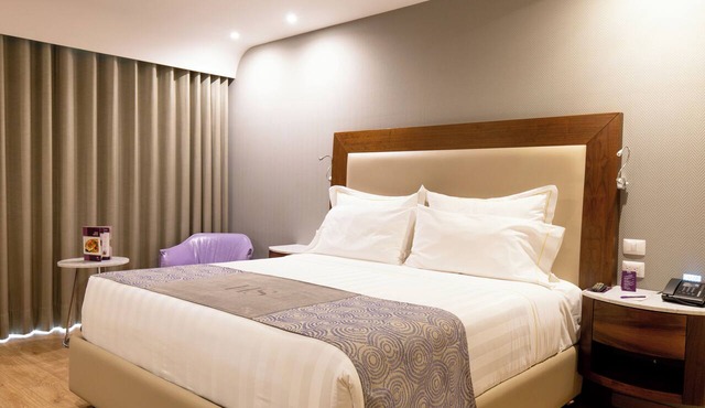HS HOTSSON Hotel Silao