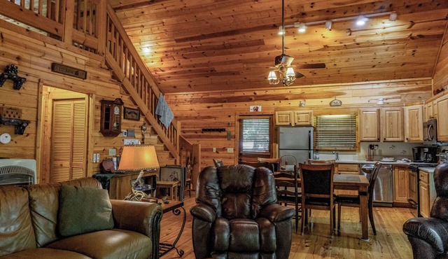 Jake's Hideaway in ellijay