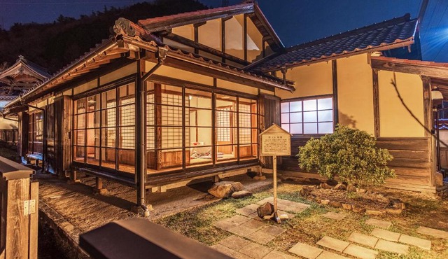 Japan's Oldest Remaining Company Housing -Like a Ghibli Scene in Ikuno