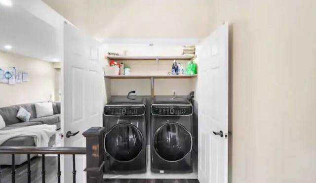 Luxurious house on prime location in Toronto