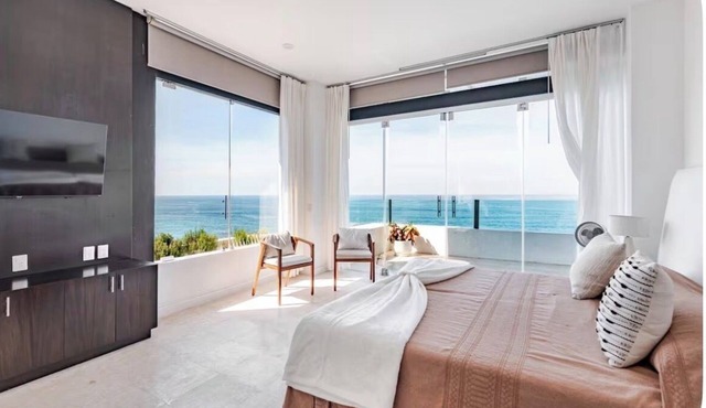 Luxury Ocean Front Penthouse - Olas Altas, Puerto Vallarta