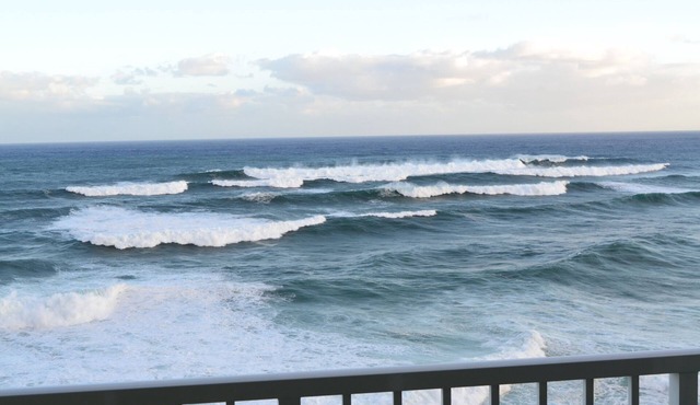 Ocean Front, Edge Of Cliff - Feel & See Every Crashing Wave From All Room in Princeville