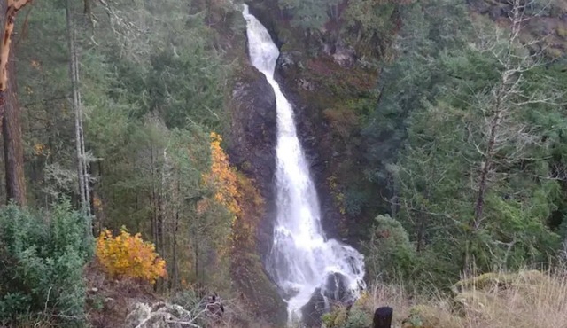 Panoramic Suite – Breathtaking Fjord View, Summit House. in Malahat