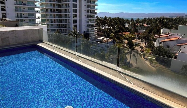Penthouse Private Shallow Pool & Beach Access