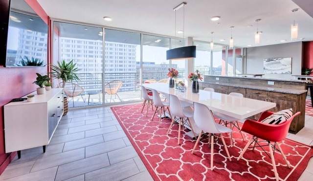 ✨Private Studio with Laundry Room⏺️Parking🚗Fitness Gym💪| Extended Stay Ready✨ in Columbus