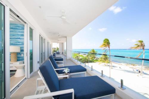 Rum Point Resort 201 in Driftwood Village