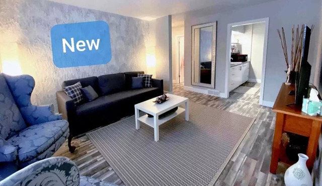 Skots Villa Bottom West. Near Sanford Medical, Midco, Univ. SF & Augustana in Sioux Falls