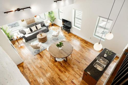 Soaring 2BR Parkside Loft Walkable to it All in Cincinnati