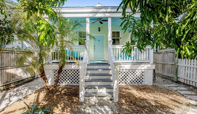 Sunshine Corner in Key West