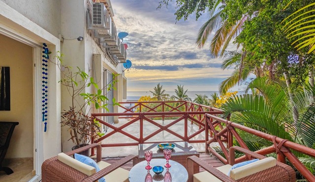 Villa Vistosa in Pajaro de Fuego Condos, Sayulita