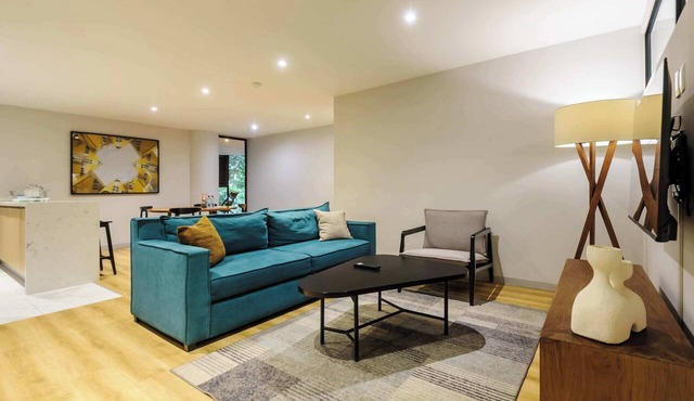 w* | Stylish 2BR w/AC in the Heart of Roma Sur