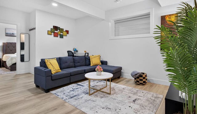 Welcoming and Spacious 1-bedroom unit in Edmonton in Edmonton