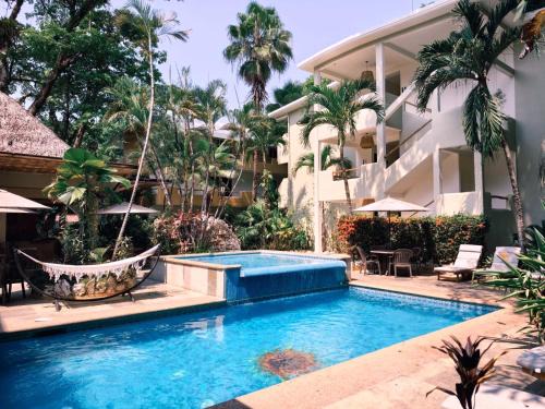 Hotel Chablis 