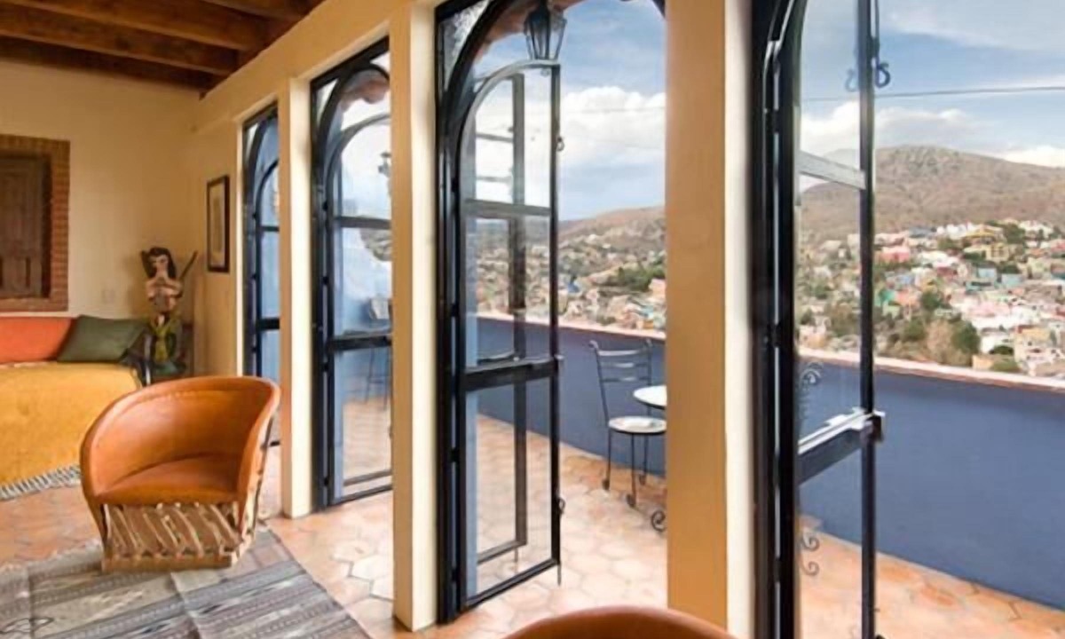 Romantic Zone Hotel | Casa Isabel
