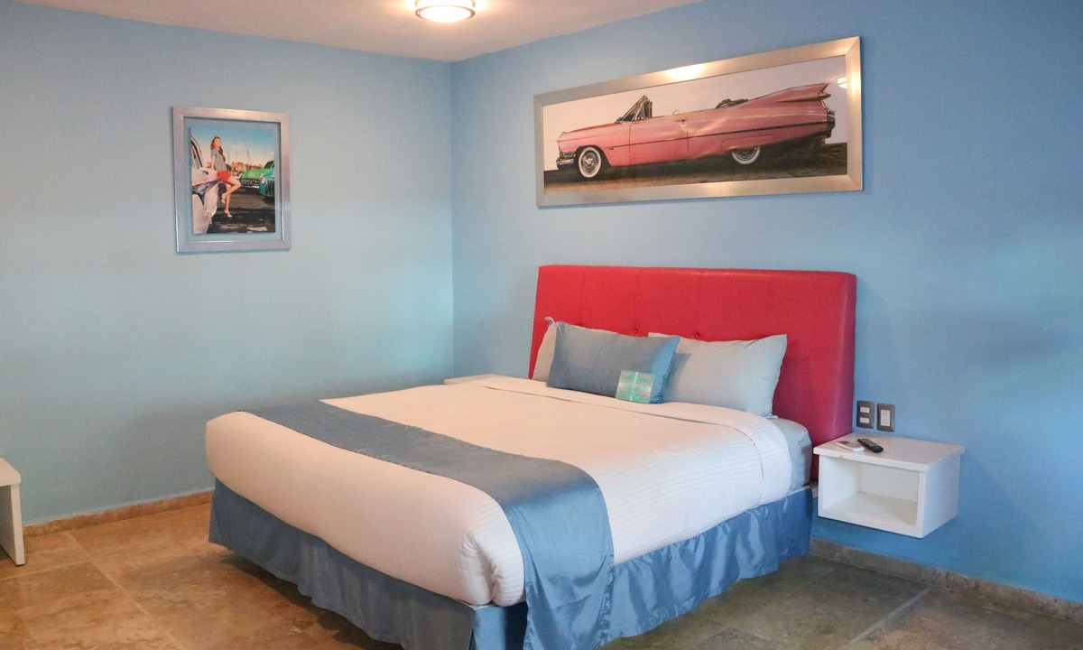 Las Jarretaderas Hotel | Miami Inn Hotel