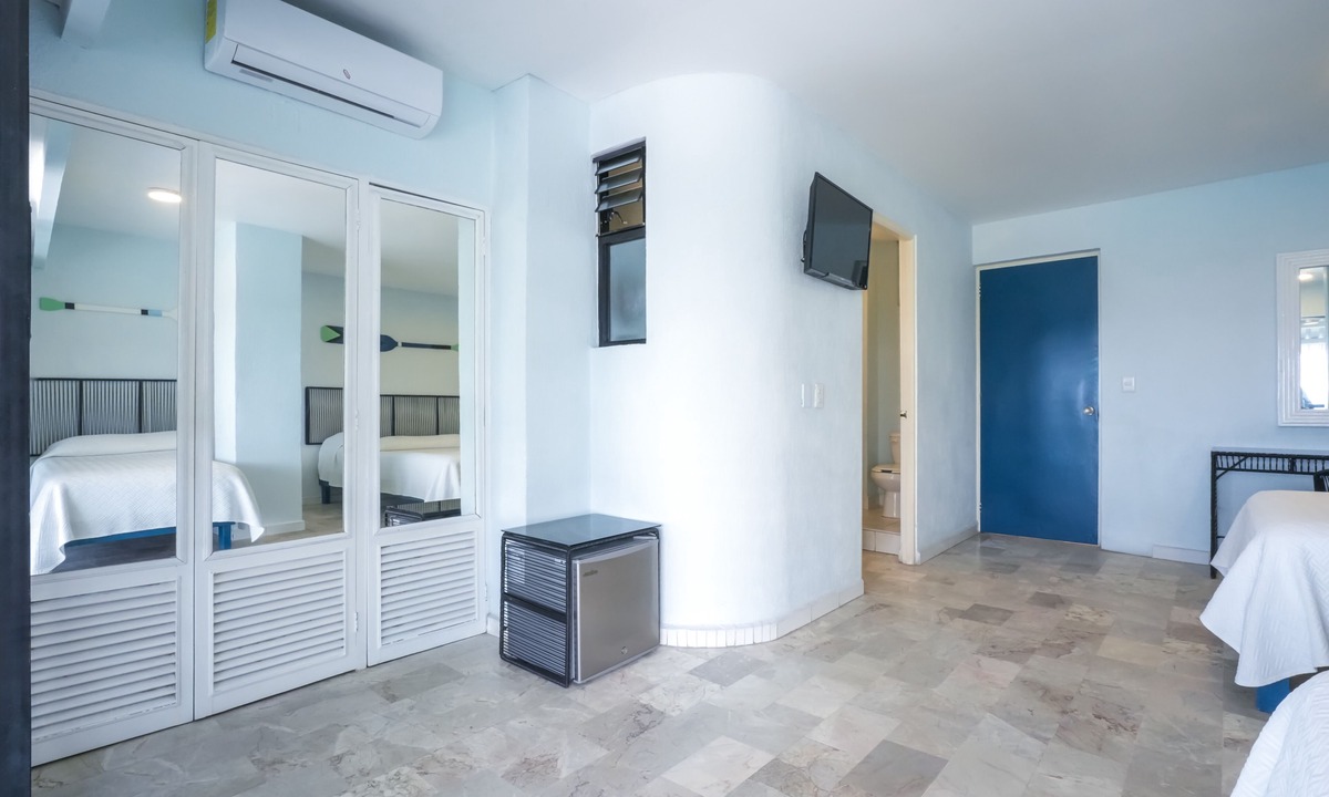 Caleta Hotel | Acamar Beach Resort Acapulco
