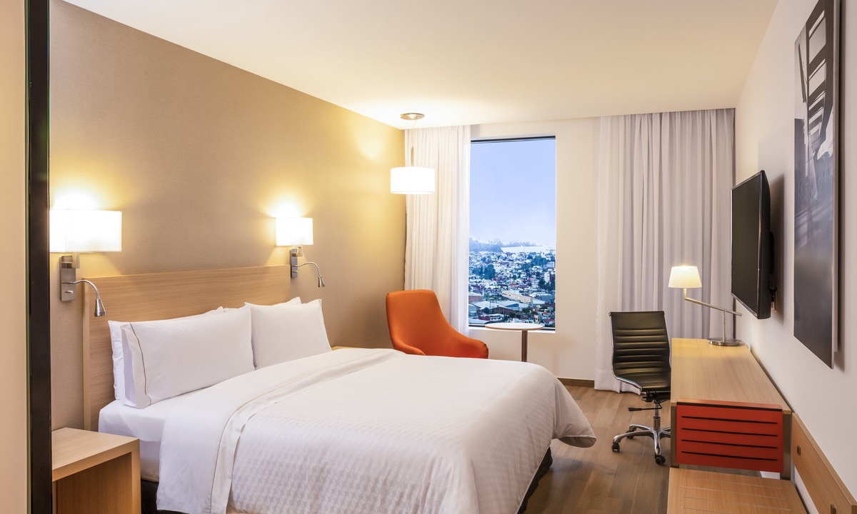Puebla Hotel | Fiesta Inn Parque Puebla