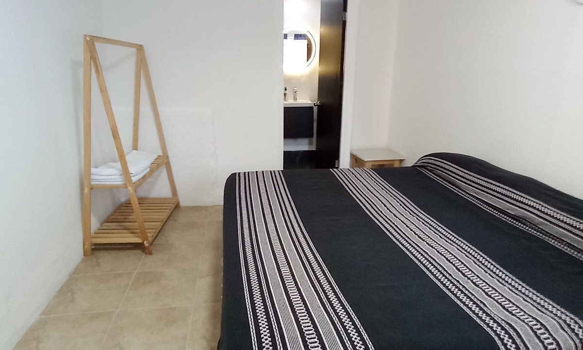Ruta Independencia Cabin | Iguana Co-living