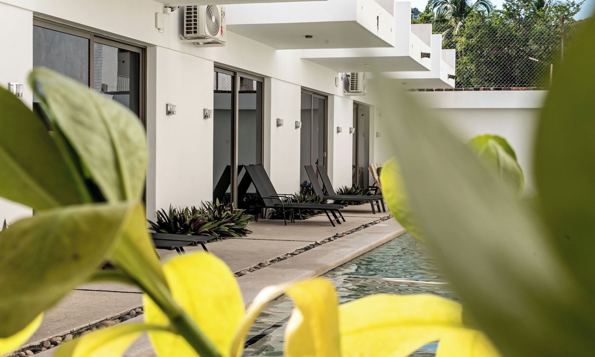 Rincon de Guayabitos Hotel | Safiro Suites Guayabitos Apartments