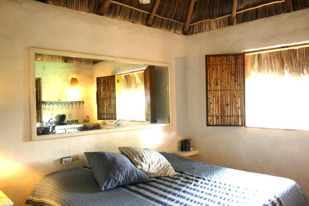 Sayulita Hotel | JUNTO AL RIO BEACHFRONT BUNGALOWS