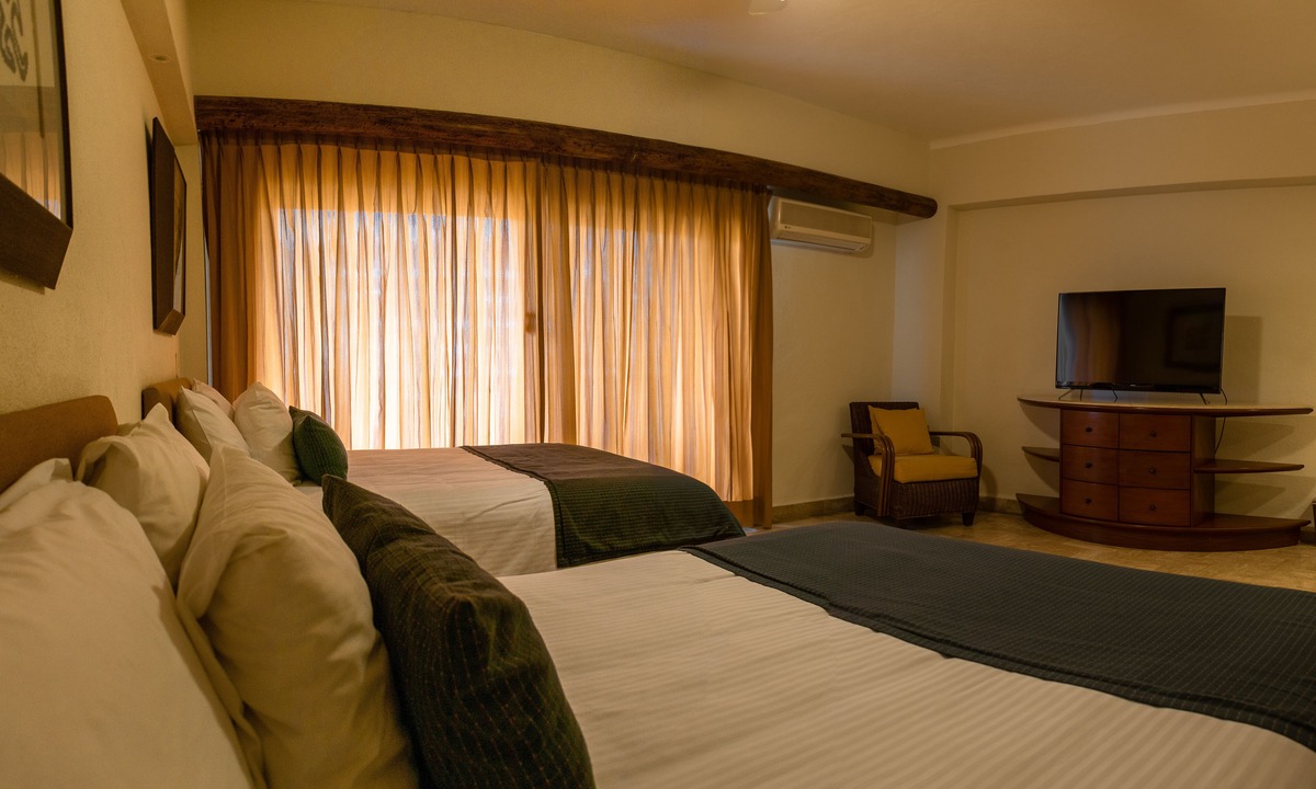 Marina Vallarta Apartment | Beautiful Studio with balcony inside resort