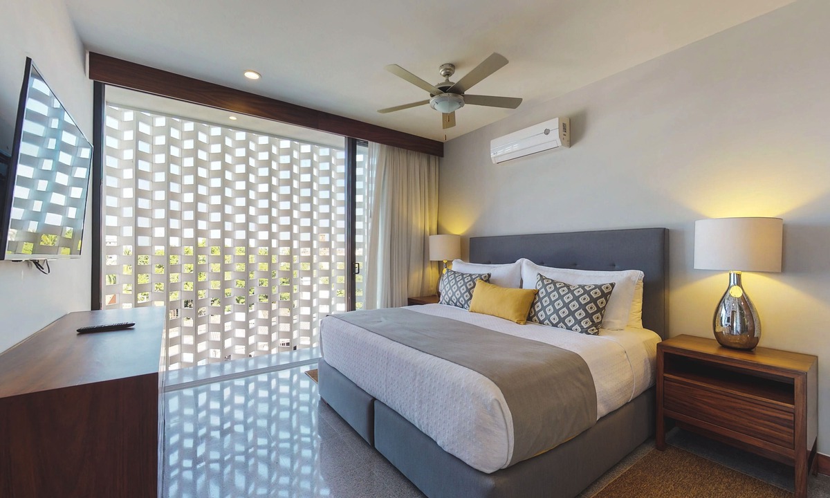 Emiliano Zapata Condo | Beautiful Condo in the heart of Zona Romantica! 2BD Condo for rent in Old Town,