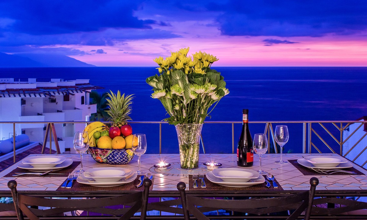 Amapas Condo | Ocean View condo in romantic zone muertos beach fifth floor