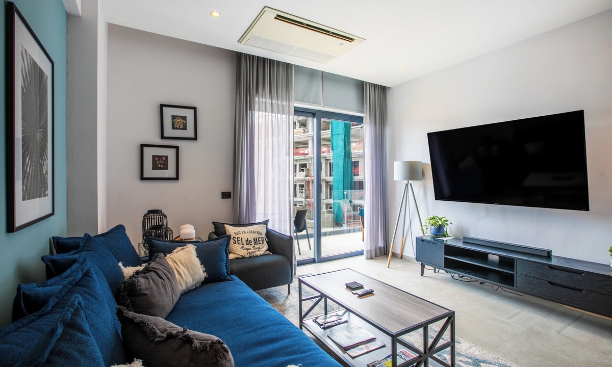Romantic Zone Condo | Sail View 105 | 8th Floor Gem in Zona Romantica