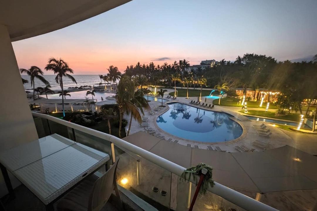 Nuevo Vallarta Apartment | Villamagna - Beachfront Retreat with Oceanviews