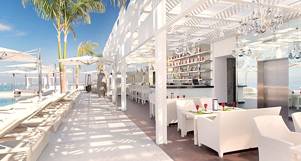 Photo of Outdoor in Romantic Zone