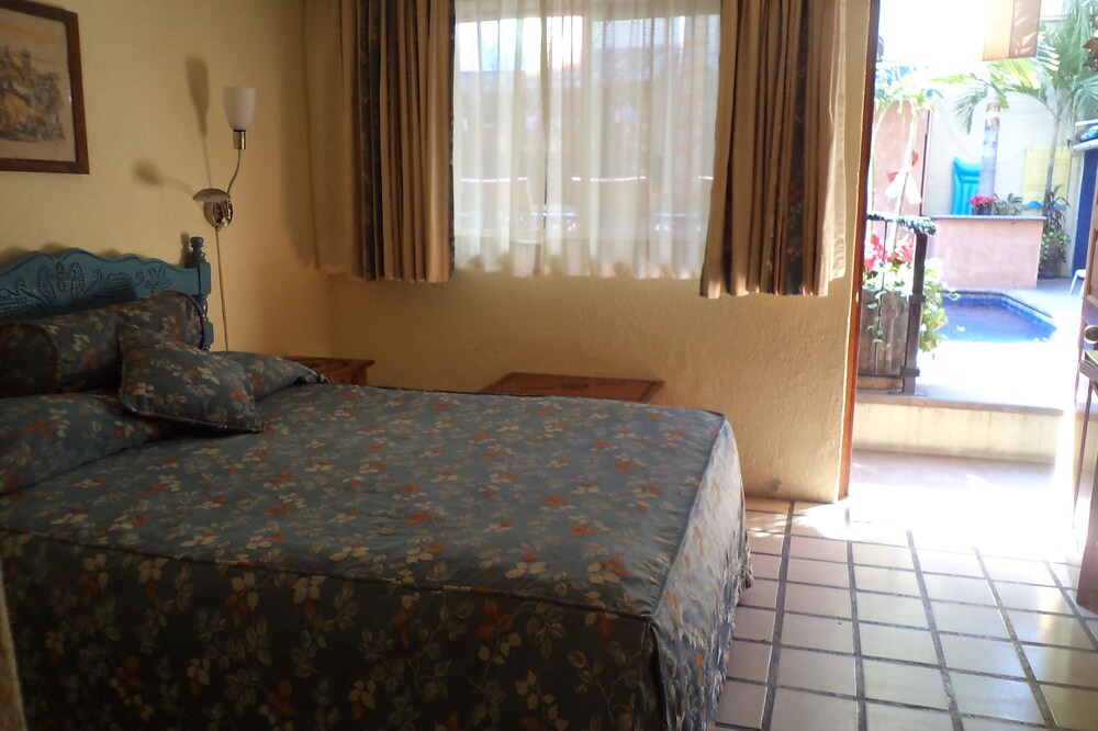 Photo of Bedroom in Romantic Zone