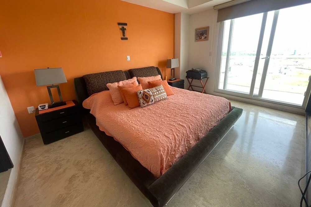 Photo of Bedroom in Alvarado