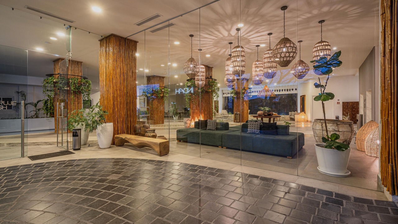 Photo of Outdoor in South Shore Hotel Area