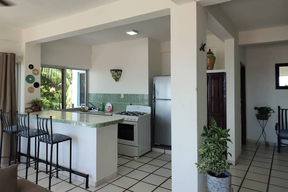 Photo of Kitchen in South Shore Hotel Area