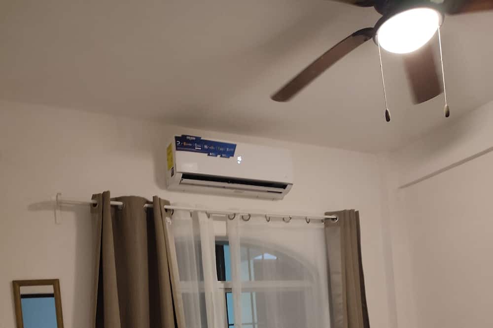Photo of Bedroom in South Shore Hotel Area