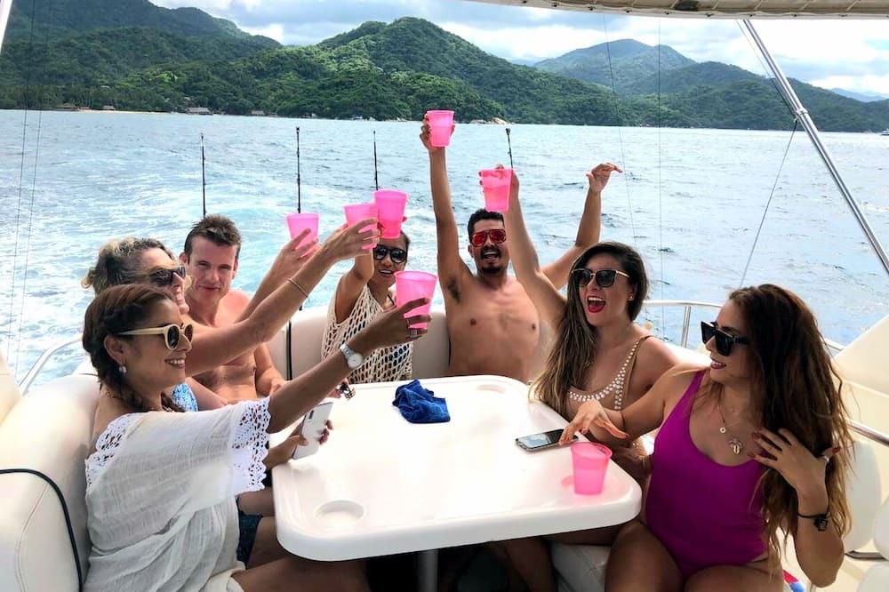 Photo of Others in Isla Iguana