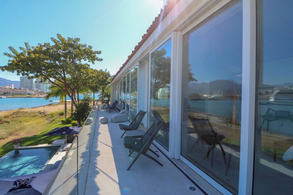 Photo of Patio Balcony in Marina Vallarta